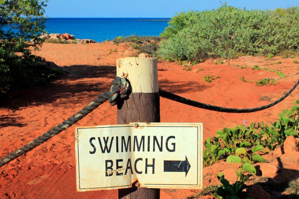 Отель Kooljaman Dampier Peninsula Экстерьер фото