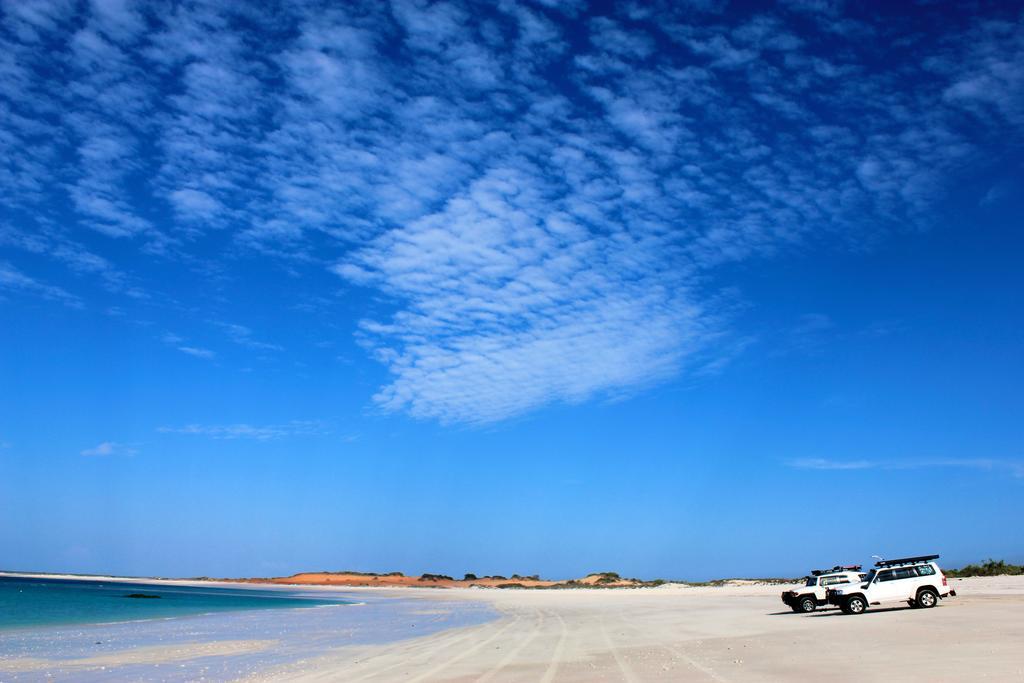 Отель Kooljaman Dampier Peninsula Экстерьер фото